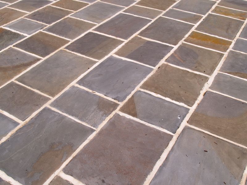 Outdoor Tile Service